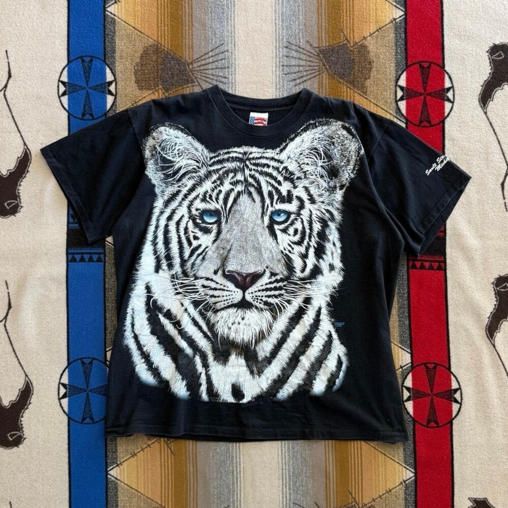 Vintage 90s White Tiger T-Shirt Size XL Single Stitch Animals Nature Made In USA